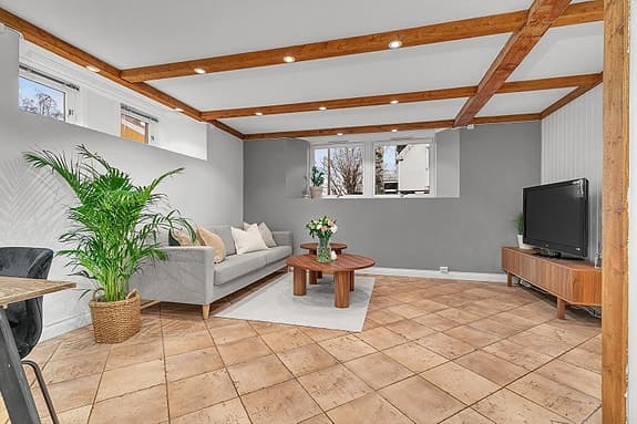 SOLT - SKAL DU SELGE BOLIG? KONTAKT MEGLER - 3-roms selveierleilighet beliggende sentralt på Oscarsborg, parkering