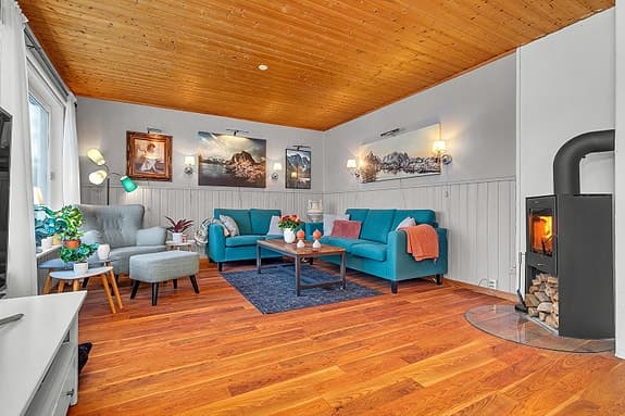 SOLGT - SKAL DU SELGE BOLIG? KONTAKT MEGLER - Eierseksjon i Vassvik med potensial - 2 soverom og utleiemulighet