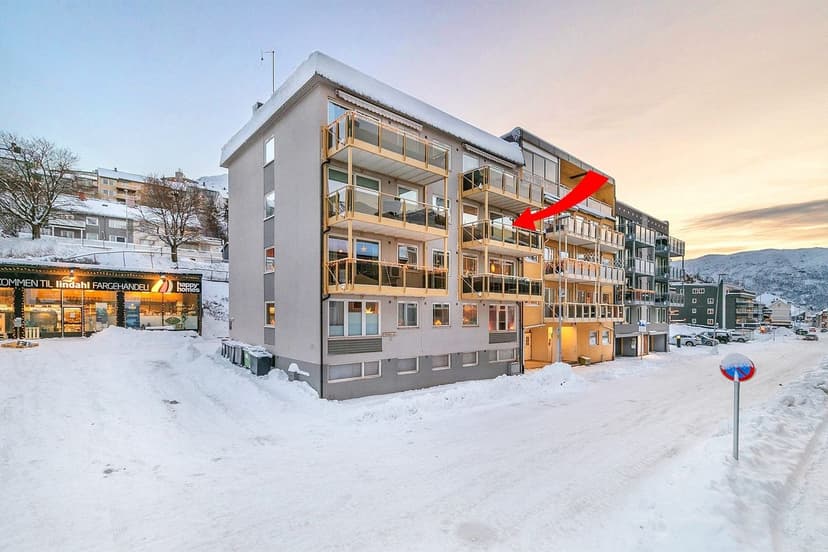 Dronningens gate 32, 8514 Narvik